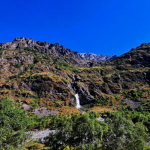 séjour randonnée tour du vieux Chaillol cascade ecrins