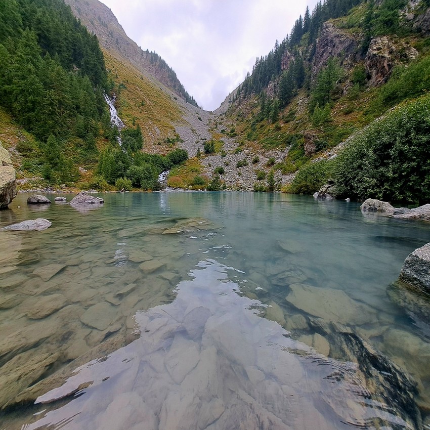 aventure trekking tour des ecrins vers le lac de la douche aventure-trekking-tour-des-ecrins-vers-le-lac-de-la-douche